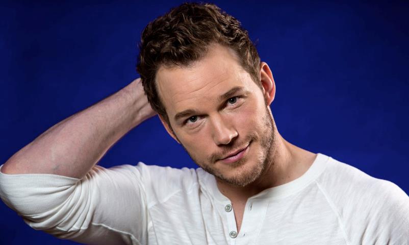 Chris Pratt e le foto con i fan Chris Pratt in primo piano