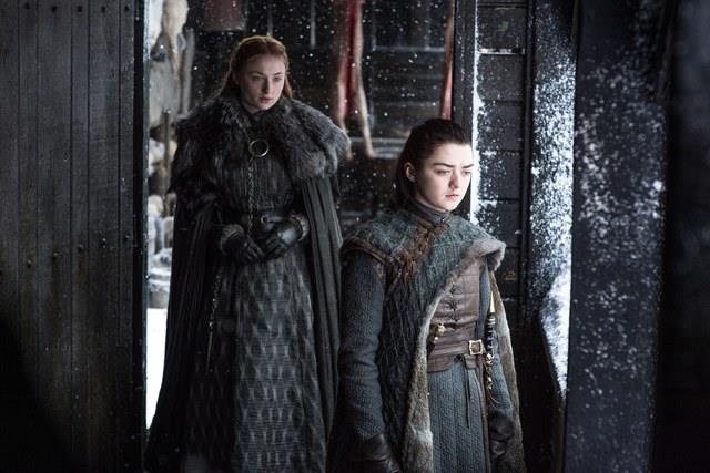 Game of Thrones 8 arriverà ad aprile: l'annuncio di HBO Sophie Turner e Maisie Williams in Game of Thrones 7