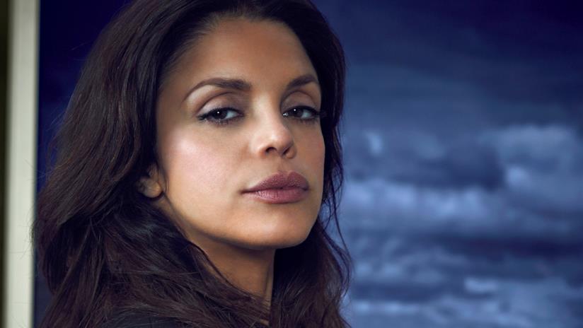 Vanessa Ferlito in uno scatto di Graceland Vanessa Ferlito in foto