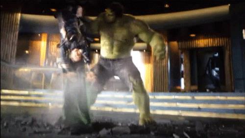 Hulk e Loki Hulk e Loki in Avengers