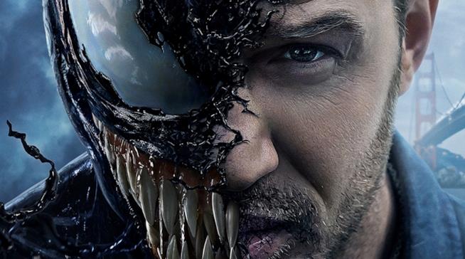 Venom: svelato il modo in cui il simbionte arriva sulla Terra nel film Un dettaglio del poster di Venom