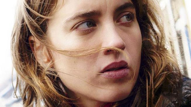La recensione del nuovo film dei fratelli Dardenne, La Ragazza Senza Nome Adèle Haenel