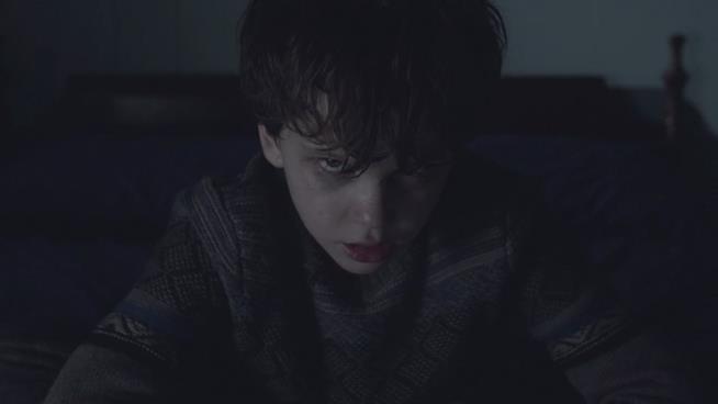 Joshua, il bambino posseduto nel pilot di Outcast di Robert Kirkman Joshua avrà bisogno dell'aiuto di Kyle, per vincere la possessione