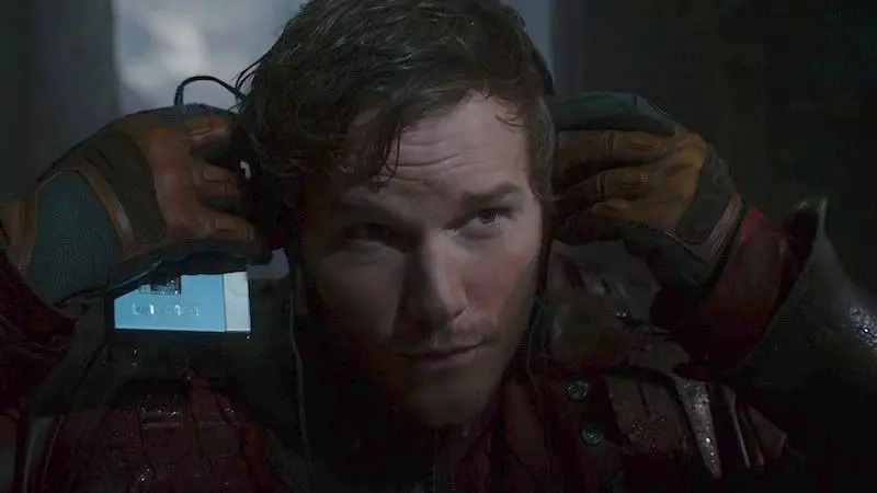 L'Awesome Mix Vol. 1, la soundtrack ufficiale di Guardiani della Galassia Chris Pratt nell'incipit di Guardiani della Galassia
