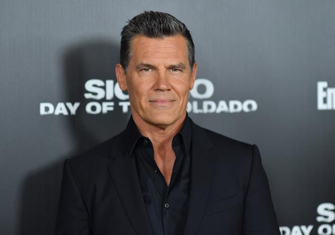 Anche Josh Brolin si unisce al cast di Dune Mezzo primo piano di Josh Brolin alla prima di Soldado