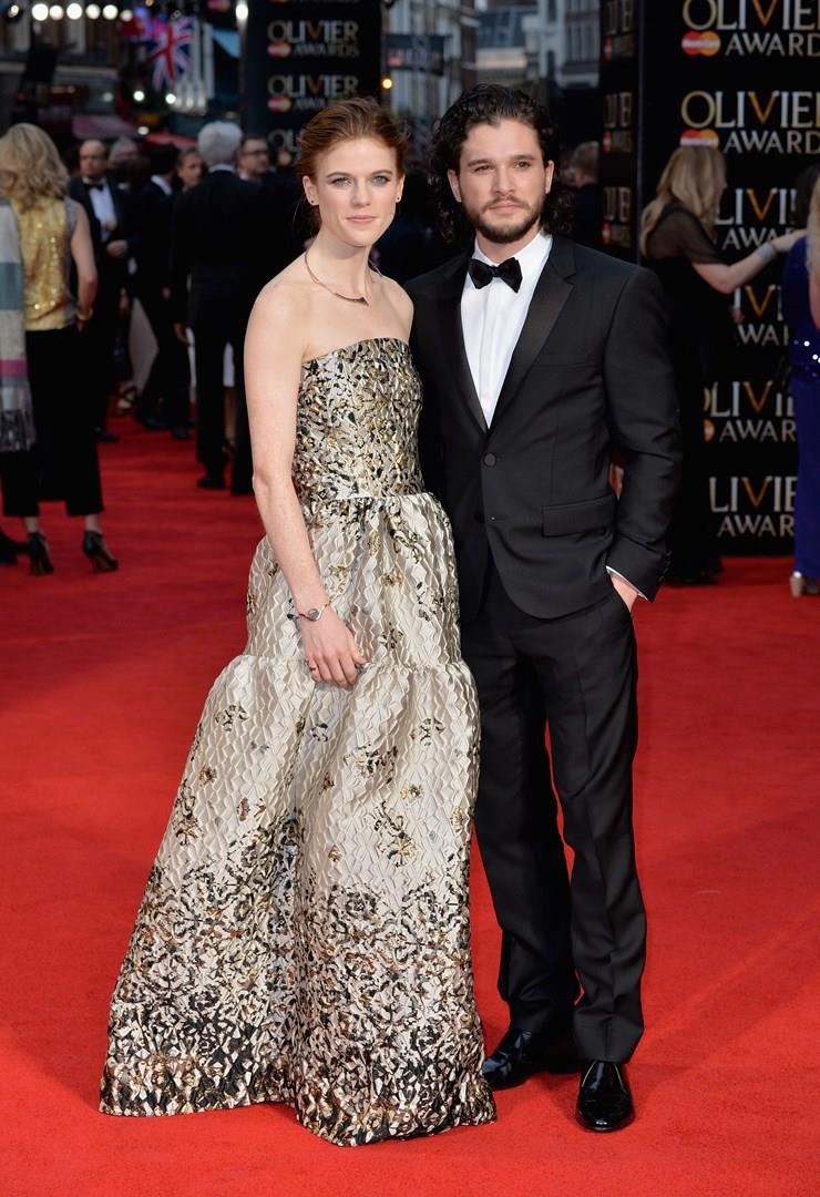 Kit Harington e Rose Leslie stanno insieme dal 2012 Kit Harington nega di aver tradito Rose Leslie
