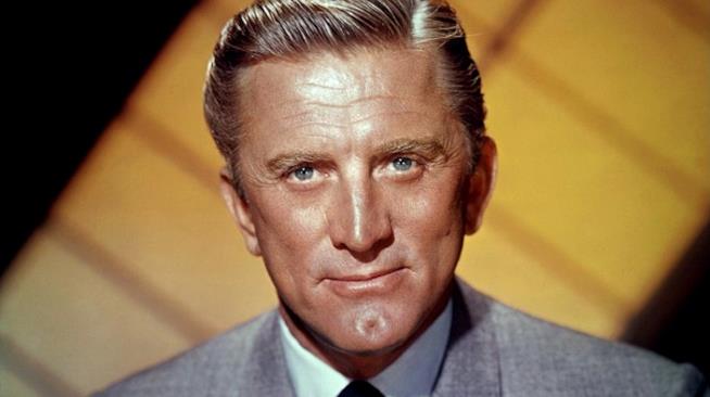 Kirk Douglas spegne 100 candeline Kirk Douglas