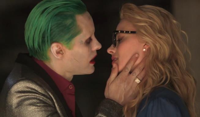 Non c'è futuro per il Joker di Jared Leto? Una scena di Suicide Squad con il bacio tra Joker e Harley