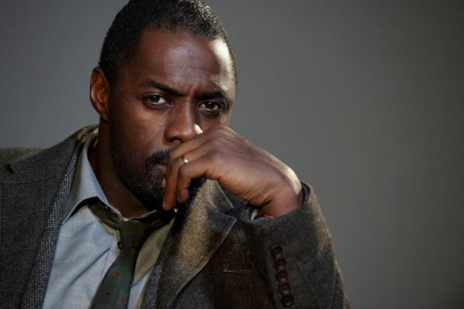 Idris Elba è Luther Luther con Idris Elba nella quinta stagione