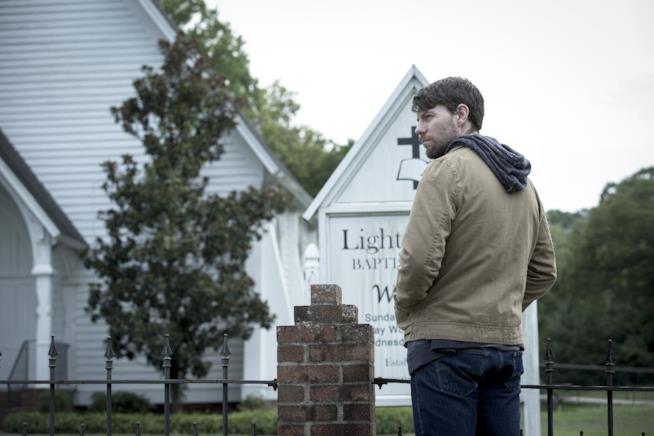 Outcast: episodio 2 Outcast: recensione episodio 2