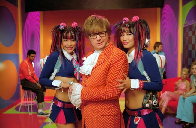 Trama e cast di Austin Powers in Goldmember, terzo capitolo della saga con Mike Myers Mike Myers