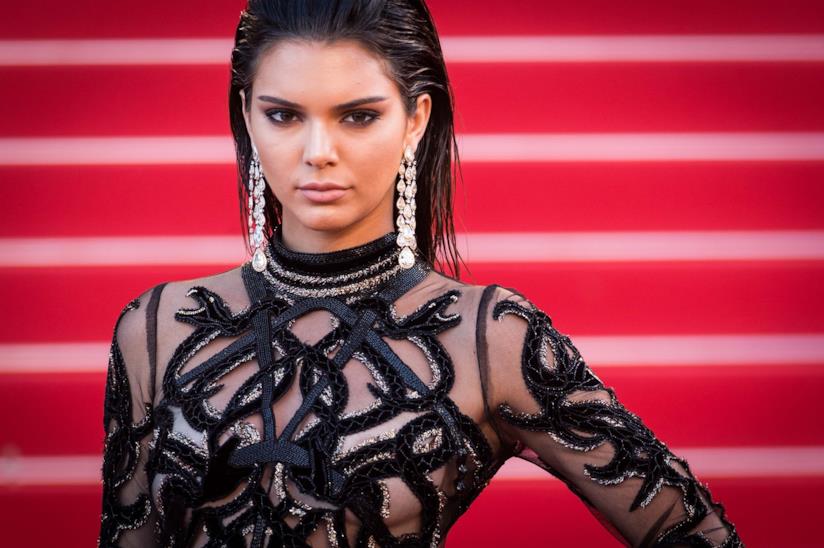 Kendall Jenner assalita dalle critiche per lo spot Pepsi Primo piano di Kendall Jenner