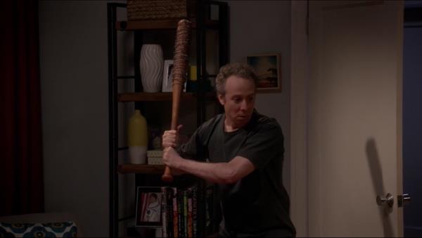 The Big Bang Theory omaggia The Walking Dead in una divertente scena The Big Bang Theory omaggia The Walking Dead in una scena con Stuart