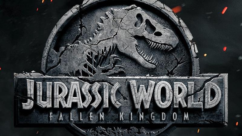 Svelato il titolo di Jurassic World II: è Fallen Kingdom Il nuovo poster di Jurassic World: Fallen Kingdom