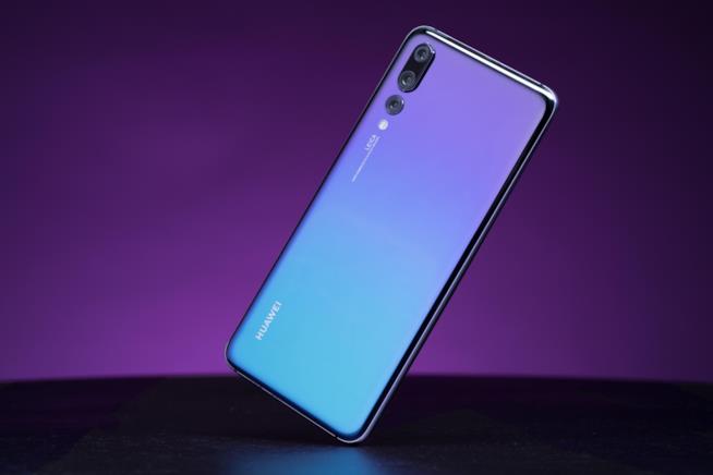 Uno degli smartphone Huawei più venduti Il Huawei 20 Pro