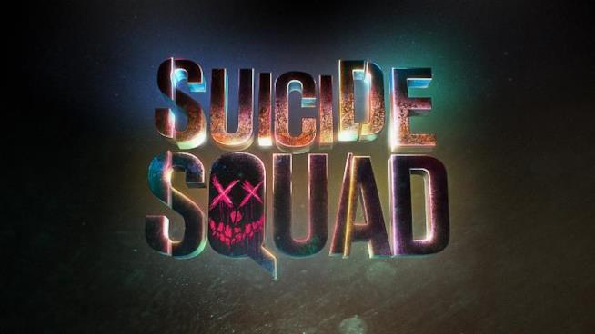 Jaume Collet-Serra regista del sequel di Suicide Squad? Logo di Suicide Squad