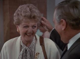 Le risate di Jessica Fletcher Jessica Fletcher sorride