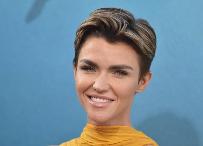 Ruby Rose scelta come protagonista di Batwoman, la potenziale serie di The CW Ruby Rose alla premiere di The Meg