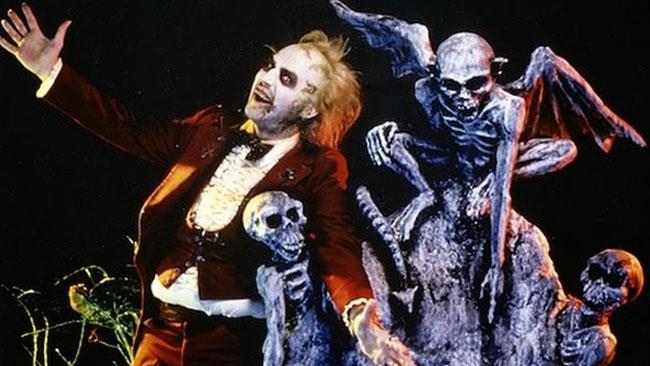 Apre la Beetle House, il ristorante a tema Beetlejuice Beetlejuice nel suo cimitero