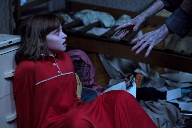 The Conjuring - Il Caso Enfield, ecco le prime due clip Scena di The Conjuring - Il Caso Enfield