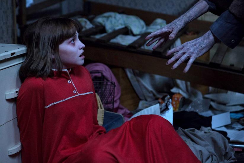 The Conjuring - Il Caso Enfield, ecco le prime due clip Scena di The Conjuring - Il Caso Enfield