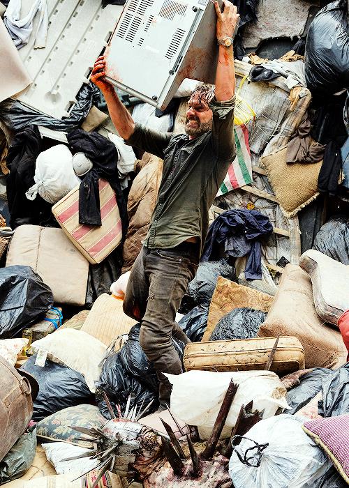 Rick fa spesa nella discarica Rick
