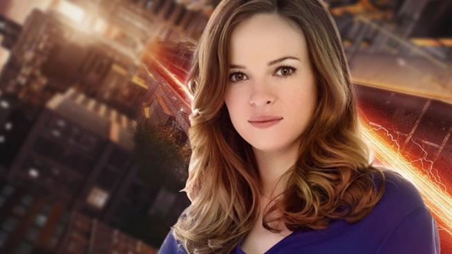 Fiori d'arancio per Danielle Panabaker, l'attrice di The Flash si è sposata Caitlin in una scena di The Flash