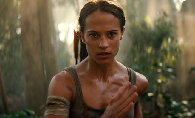 Tomb Raider, il reboot con protagonista Alicia Vikander Alicia Vikander in una scena di Tomb Raider