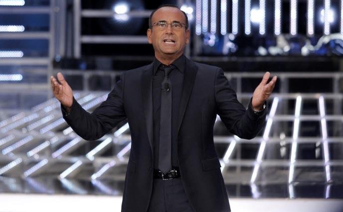 Carlo Conti e il programma della terza serata di Sanremo 2017 Un'immagine di Carlo Conti a Sanremo 2017
