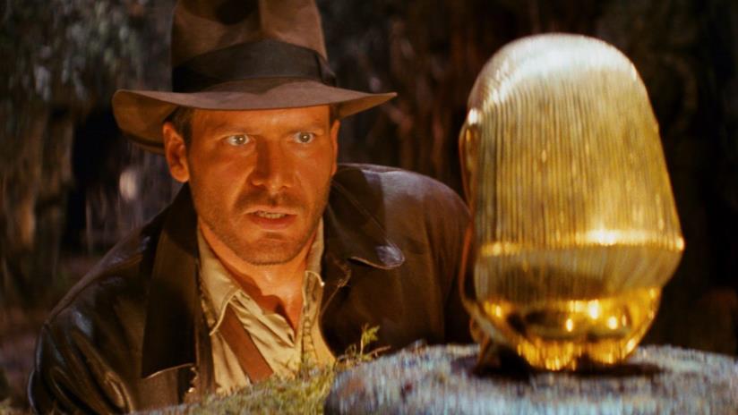 Steven Spielberg non è più il regista di Indiana Jones 5 Indiana Jones con l'idolo d'oro visto nel primo film