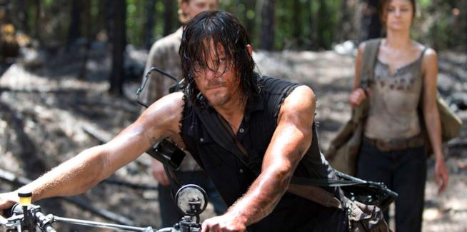Daryl Dixon, quale sarà il suo futuro in The Walking Dead 7? Norman Reedus nei panni di Daryl Dixon sul set della stagione 6 di The Walking Dead.