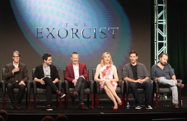 Le difficoltà di realizzare una serie TV ispirata al film L'Esorcista cast al completo di L'Esorcista