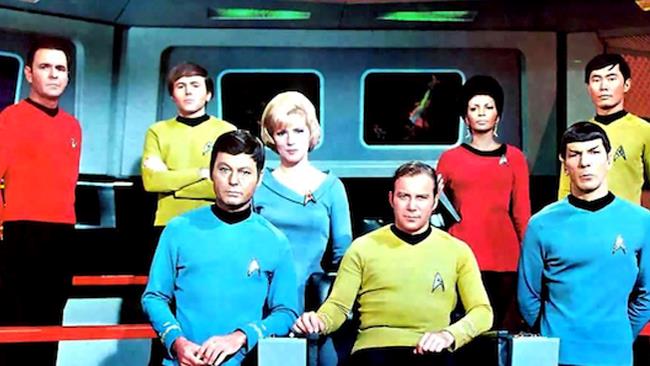 I protagonisti di Star Trek ricordano il 50esimo anniversario del franchise Star Trek 1966