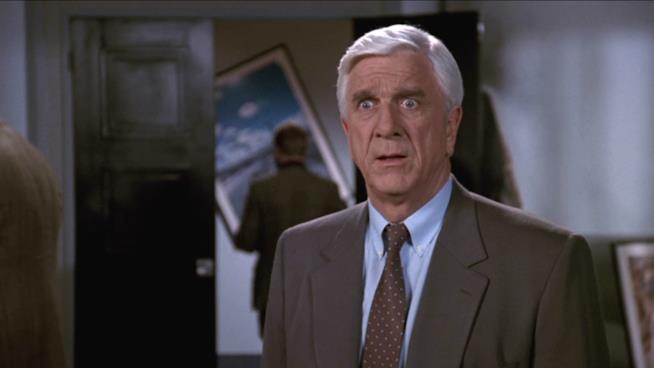 Trama e cast di tutti i film della saga Una pallottola spuntata con Leslie Nielsen Leslie Nielsen