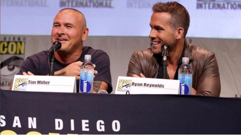 Tim Miller, regista del film Deadpool, ha abbandonato la regia del sequel In foto il regista Tim Miller e l'attore Ryan Reynolds
