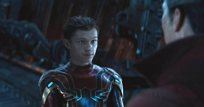 Dal trailer di Spider-Man: Far From Home nasce una nuova teoria su Avengers: Endgame Tom Holland nei panni di Spider-Man in Avengers: Infinity War