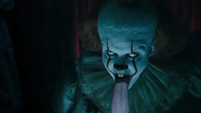 IT: Capitolo 2, nuove immagini e racing R per il sequel Bill Skarsgard nei panni di Pennywise